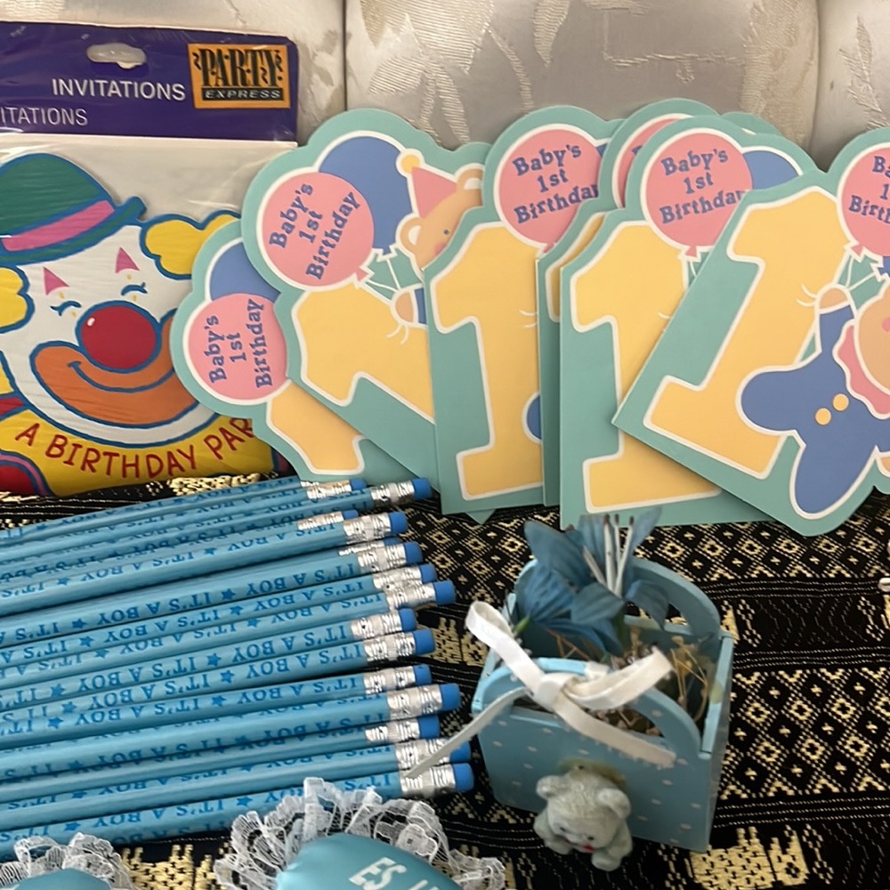 Baby Boy shower give away / stuffed pillows, pencils , cards NWOT - Picture 3 of 6